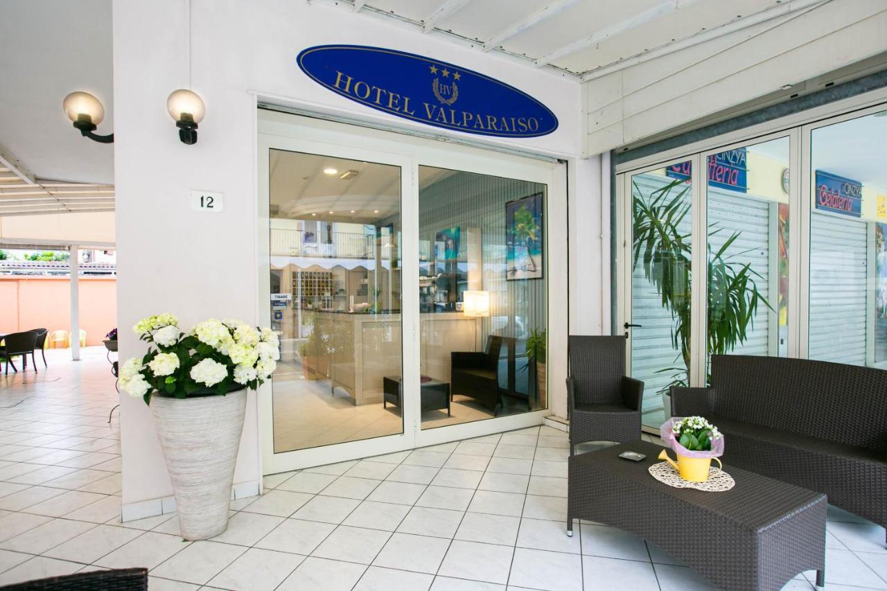 Hotel Valparaiso Rimini Eksteriør billede