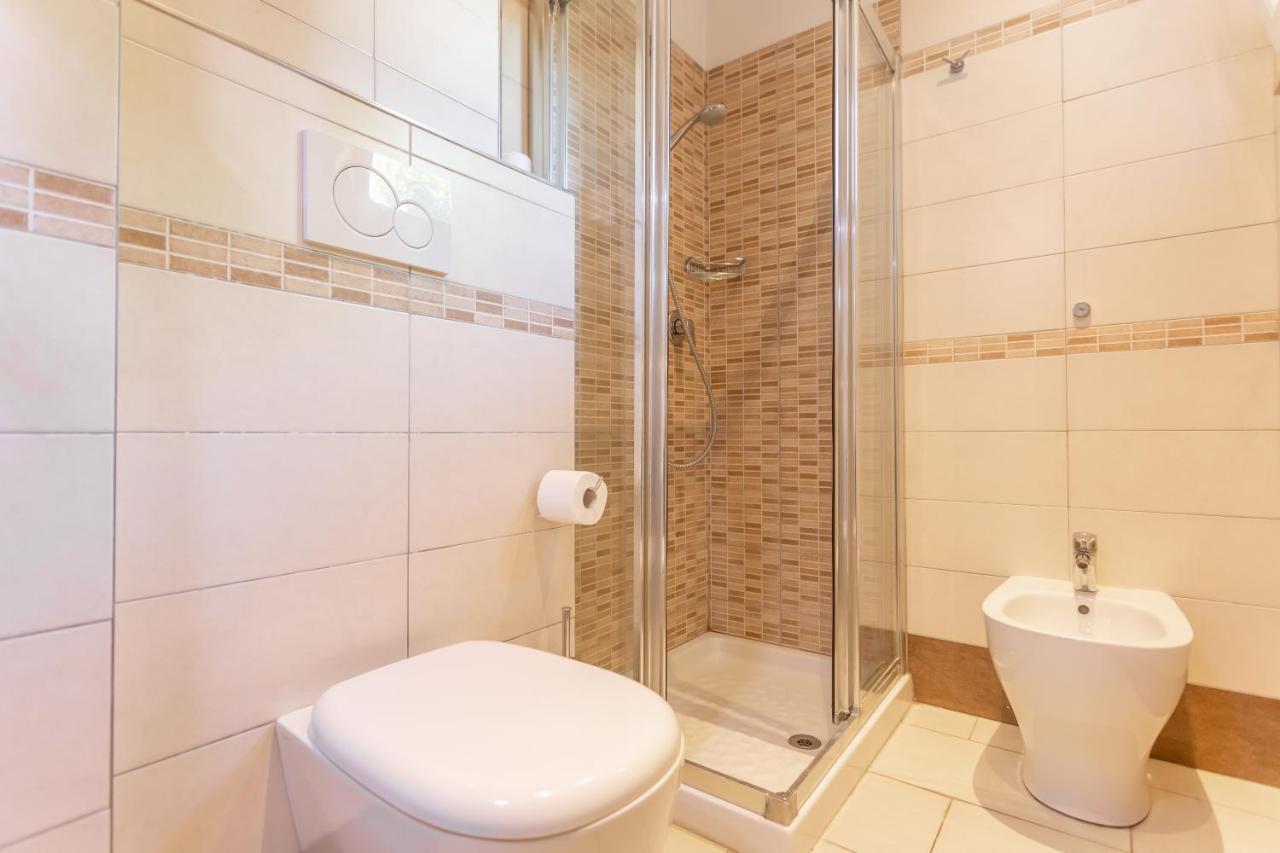 Hotel Valparaiso Rimini Eksteriør billede
