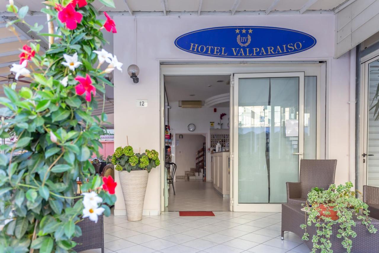 Hotel Valparaiso Rimini Eksteriør billede